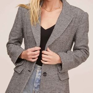 ASTR THE LABEL Black & White Herringbone Wool Blend Padded Blazer